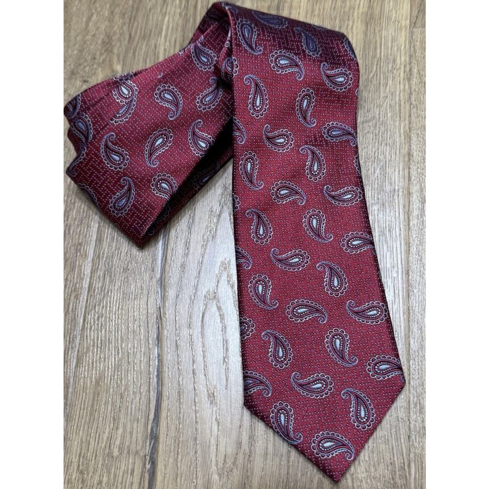 Canali Neck Tie 100% Silk Paisley Jacquard Luxury Italy Red Blue Classic Length